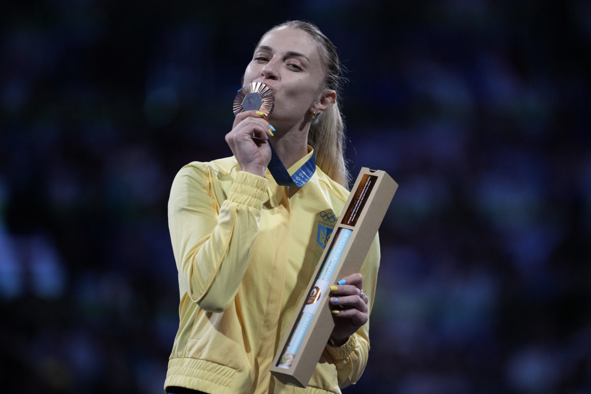 Ukrajina, toto je pre teba, kričala Charlanová po zisku bronzovej olympijskej medaily