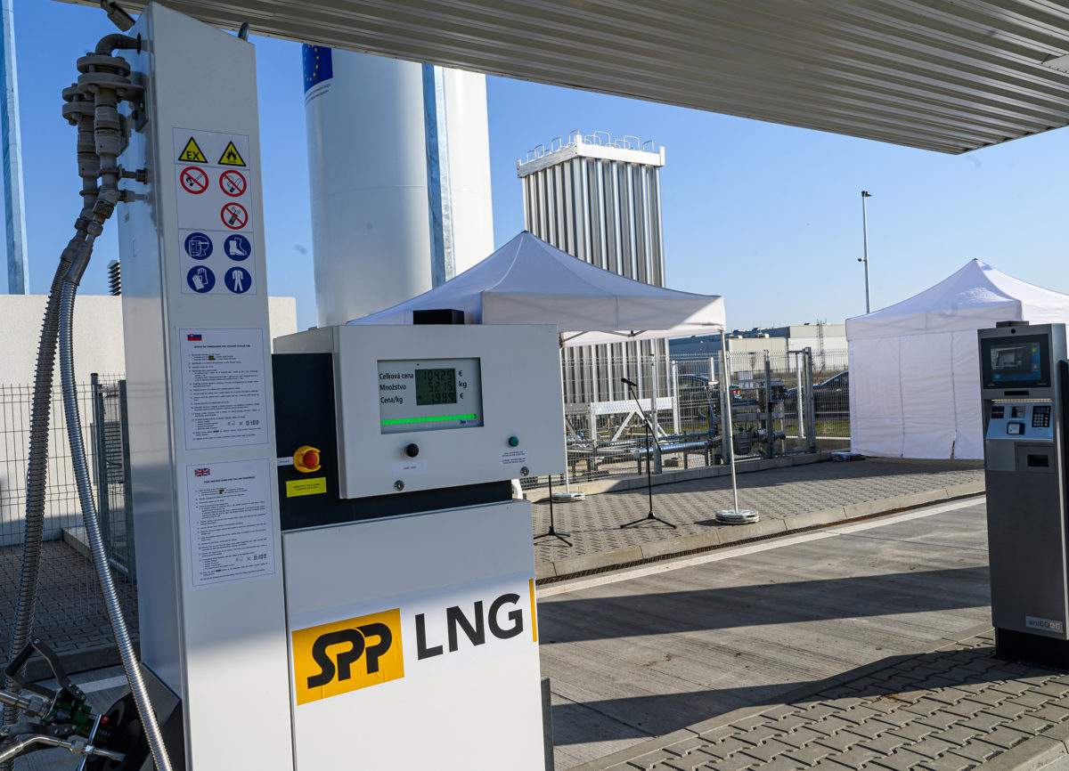 Spoločnosť Shell predstavila svoje prvé LNG stanice na Slovensku, nachádzajú sa na Záhorí