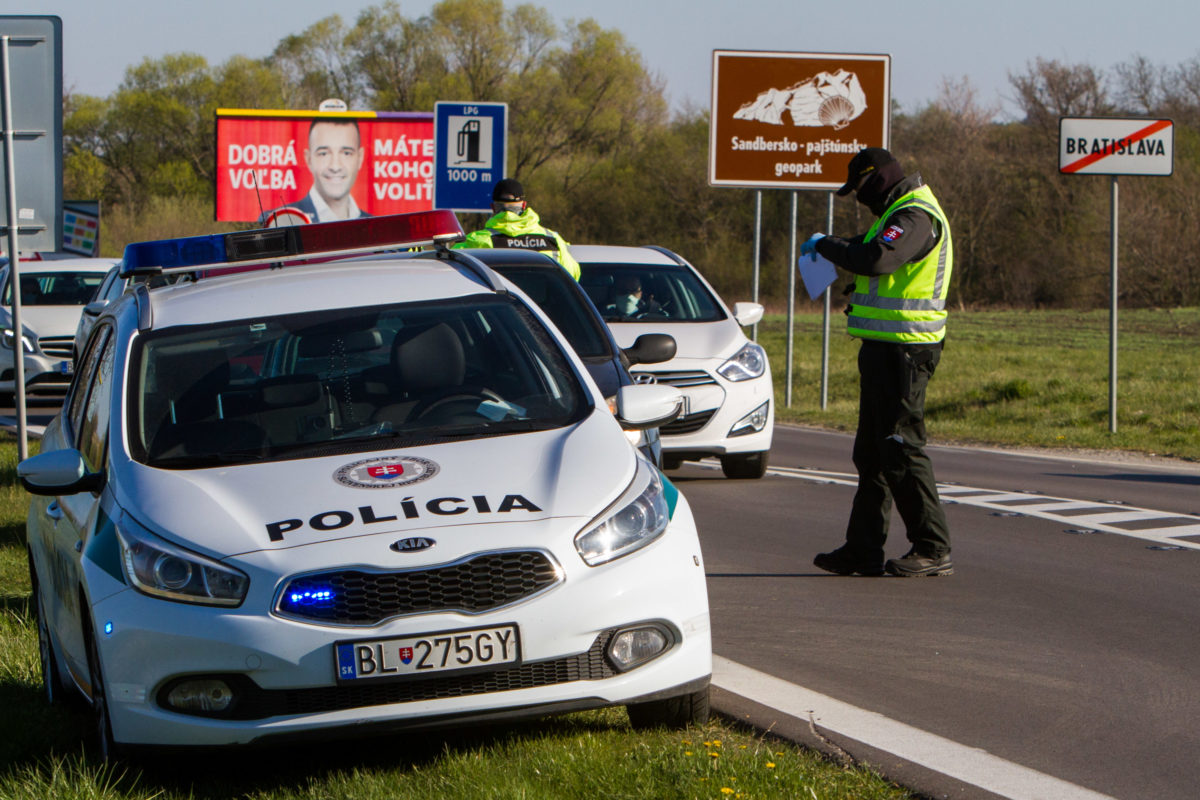 Policajti budú môcť testovať vodičov na drogy priamo na mieste pomocou skríningových testovacích súprav